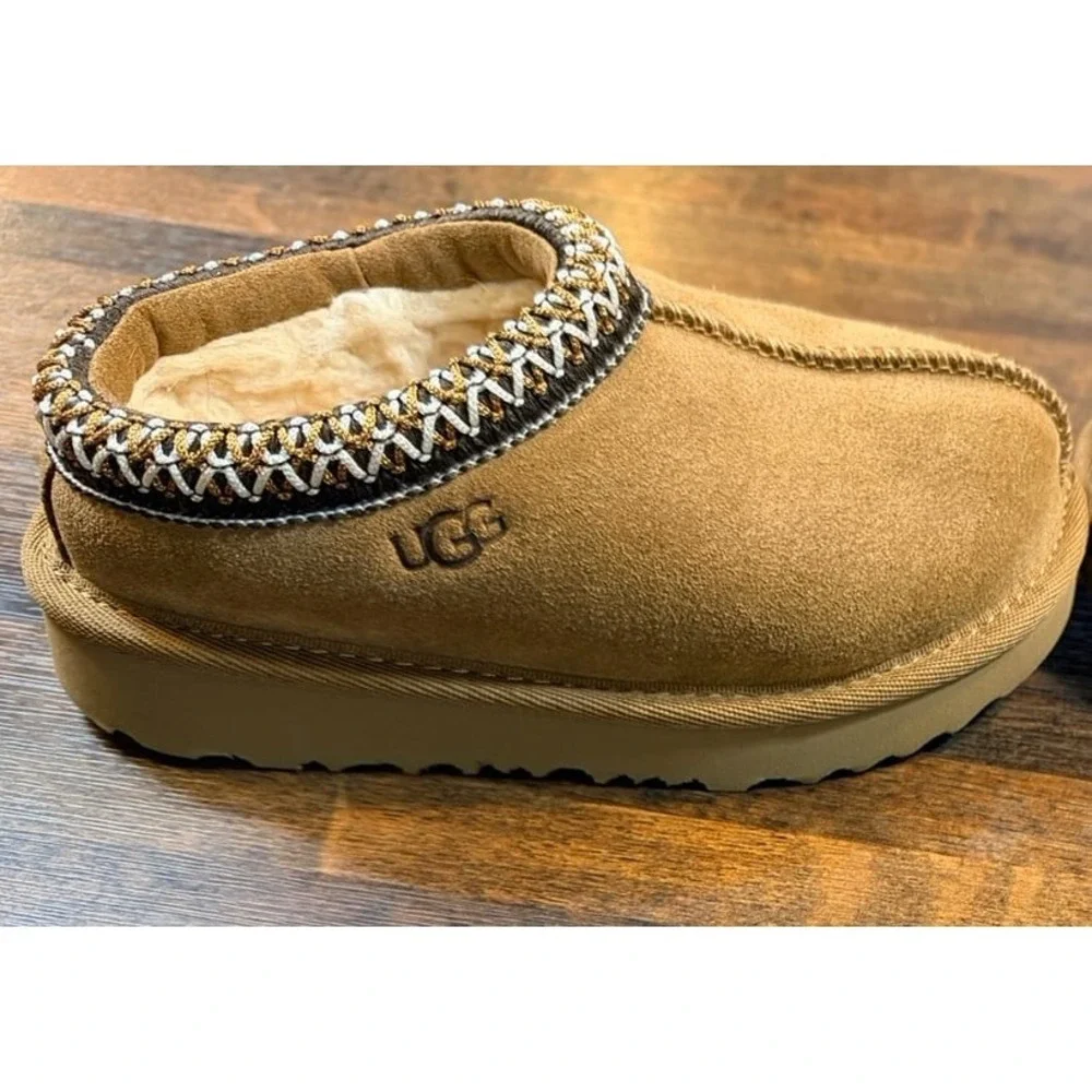 UGG these uggs